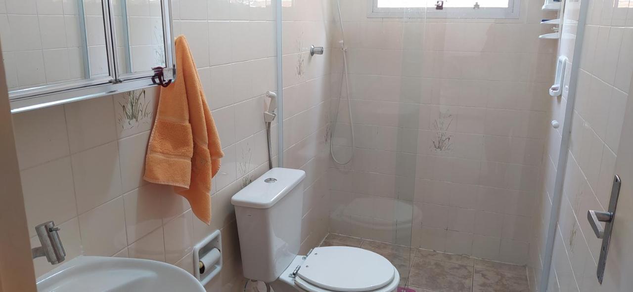 Aconchegante E Amplo Apartamento Familiar Pertinho Da Praia! กัวรูจา ภายนอก รูปภาพ